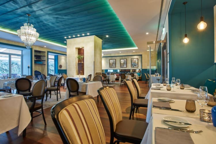 Bistro 04